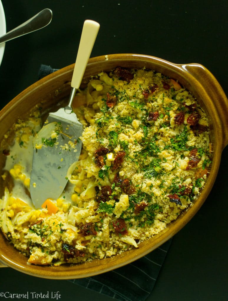 Ottolenghi inspired fennel, sweet corn and bell pepper crumble with preserved tomatoes