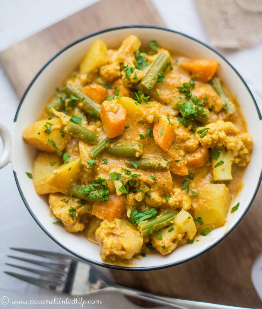 20 Indian Curries - the best Indian curries for a feast at home ...