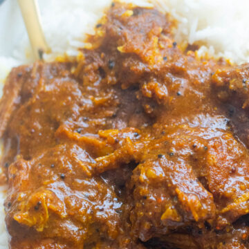 CLose-up of pork vindaloo