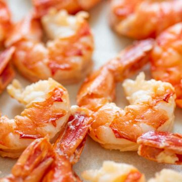 Cooked shrimp with tal on