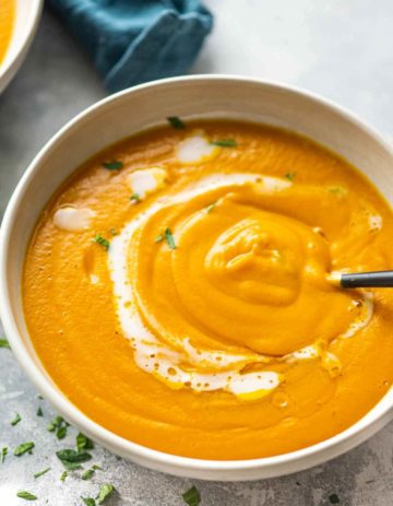 Roasted Pumpkin Veggie Soup - Caramel Tinted Life