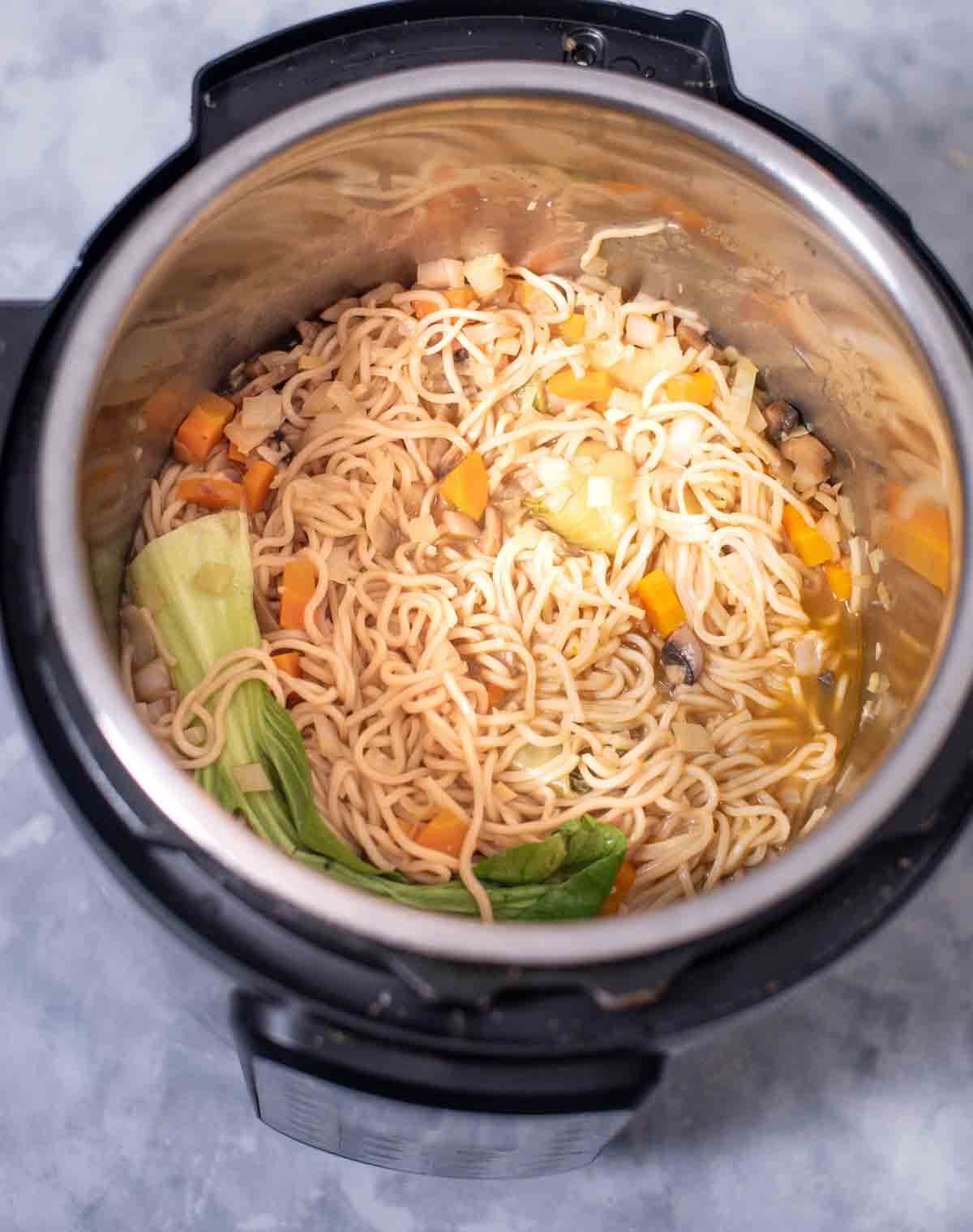 instant pot with cooked noodles